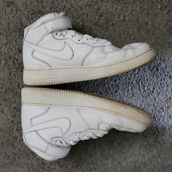 NIKE AIR FORCE 1 MID '07 - Picture 5 of 10